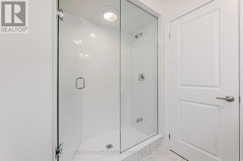 47 Georgina Street, Kitchener, ON - Indoor Photo Showing Bathroom