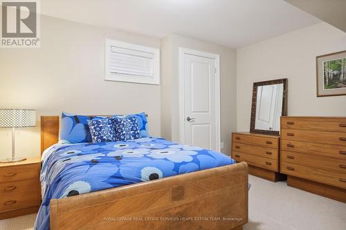 25 Southvale Dr, Toronto, ON - Indoor Photo Showing Bedroom