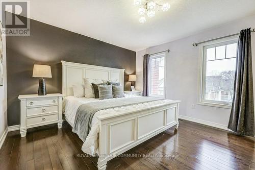 980 Millard St, Whitchurch-Stouffville, ON - Indoor Photo Showing Bedroom