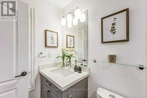 980 Millard St, Whitchurch-Stouffville, ON - Indoor Photo Showing Bathroom