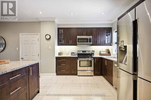 961 Lansdowne Avenue, Toronto, ON - Indoor Photo Showing Kitchen With Stainless Steel Kitchen With Upgraded Kitchen