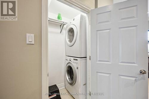 961 Lansdowne Avenue, Toronto, ON - Indoor Photo Showing Laundry Room