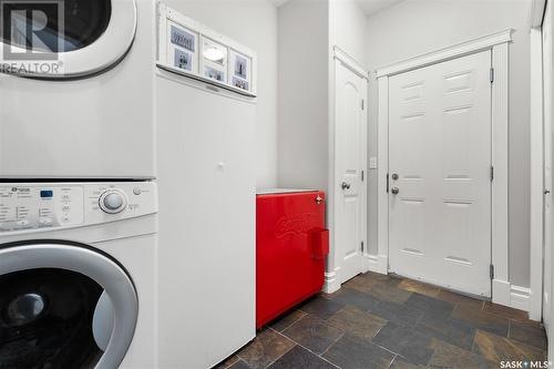 434 Bolton Place, Saskatoon, SK - Indoor Photo Showing Laundry Room