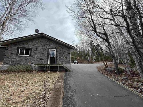 402C Reef Point Road, Fort Frances, ON - Outdoor