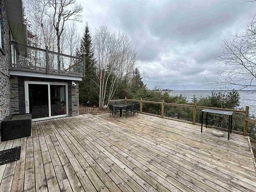 402C Reef Point Road, Fort Frances, ON - Outdoor With Deck Patio Veranda
