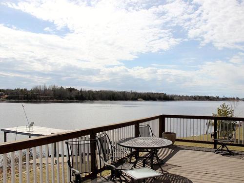100 River Avenue E, Rainy River, ON - Outdoor With Body Of Water With View