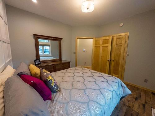 211 A Peterson Drive, Kenora, ON - Indoor Photo Showing Bedroom