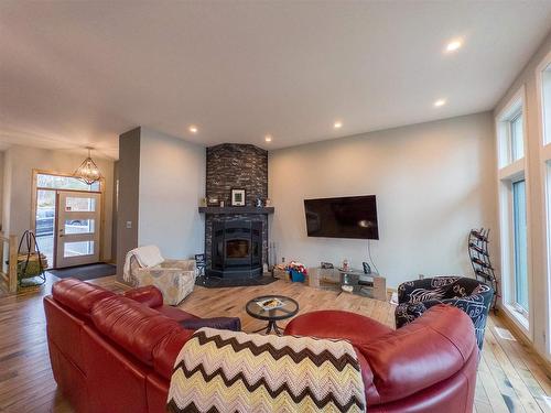 211 A Peterson Drive, Kenora, ON - Indoor Photo Showing Living Room With Fireplace