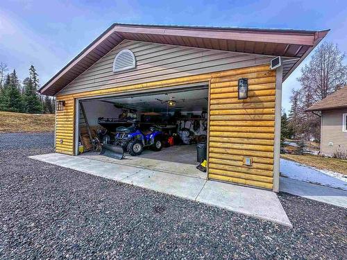 29 Snow Drive, Kenora, ON - Outdoor With Exterior