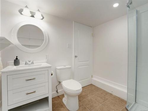 2359 Church Rd, Sooke, BC - Indoor Photo Showing Bathroom