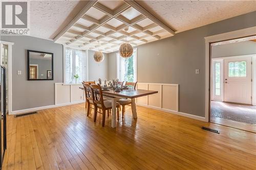 1235 Stafford Third Line, Cobden, ON - Indoor Photo Showing Dining Room