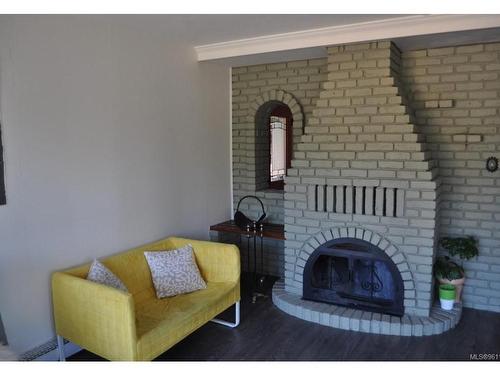 2641 Rainville Rd, Langford, BC - Indoor Photo Showing Living Room With Fireplace