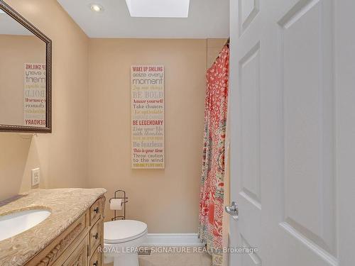 181 Woodmount Ave, Toronto, ON - Indoor Photo Showing Bathroom
