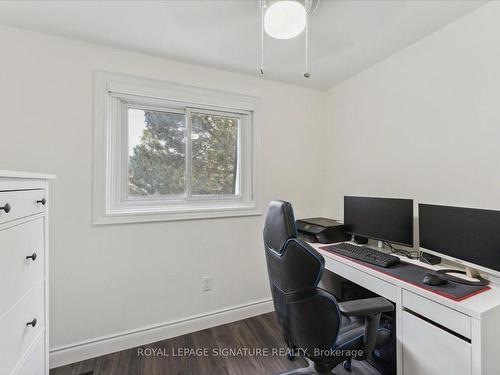 40-103 Dovedale Dr, Whitby, ON - Indoor Photo Showing Office