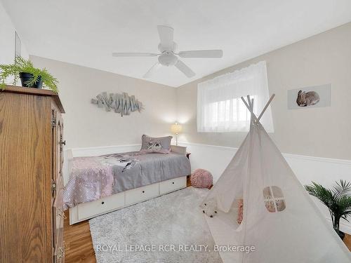 6 Ridgetop Ave, Brampton, ON - Indoor Photo Showing Bedroom