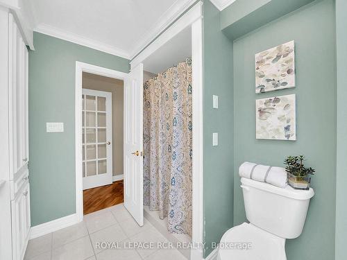 6 Ridgetop Ave, Brampton, ON - Indoor Photo Showing Bathroom