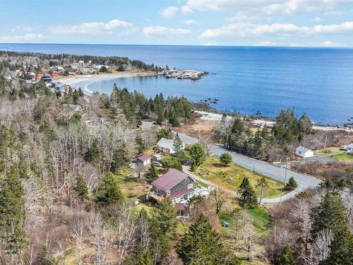 6830 Highway 3, Hunts Point, NS 