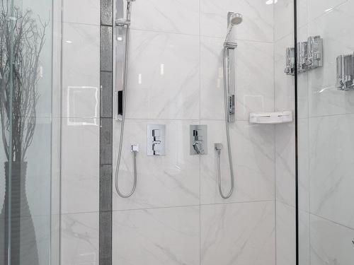 Bathroom - 131A Mtée Monette, Saint-Philippe, QC - Indoor Photo Showing Bathroom