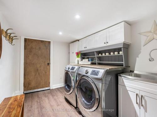 16 Page Ave, Toronto, ON - Indoor Photo Showing Laundry Room