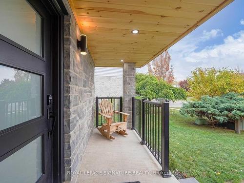 52 Watt St, Guelph, ON - Outdoor With Exterior