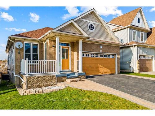268 Berry St, Shelburne, ON - Outdoor With Deck Patio Veranda With Facade