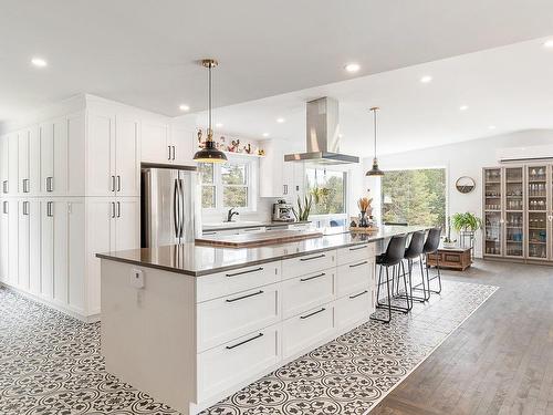 Kitchen - 1540 Ch. Des Pères, Magog, QC - Indoor Photo Showing Kitchen With Upgraded Kitchen