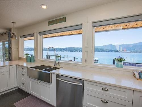 6341 Salal Rd, Port Alberni, BC - Indoor Photo Showing Kitchen With Body Of Water With Double Sink
