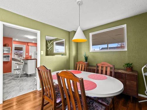 2437 Coldwater Ave, Merritt, BC - Indoor Photo Showing Dining Room