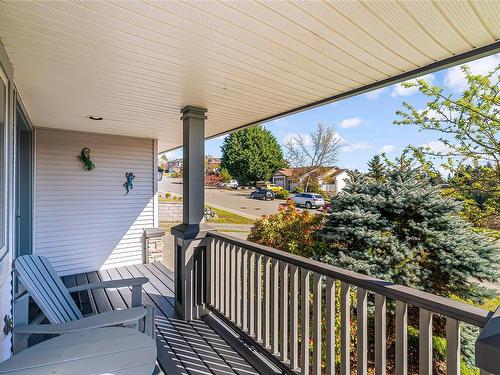 5372 Colbourne Dr, Nanaimo, BC - Outdoor With Deck Patio Veranda With Exterior