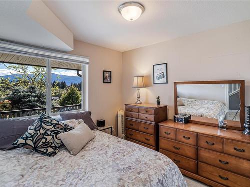 5372 Colbourne Dr, Nanaimo, BC - Indoor Photo Showing Bedroom