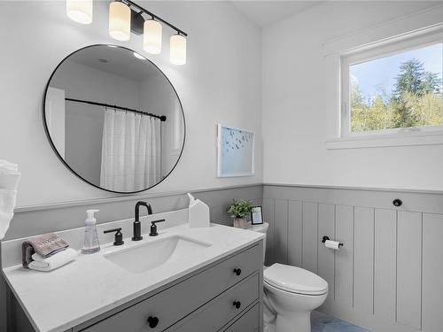 10412 Marina Vista Dr, Port Alberni, BC - Indoor Photo Showing Bathroom