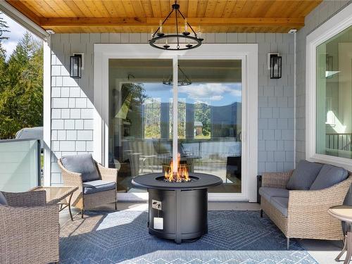 10412 Marina Vista Dr, Port Alberni, BC - Outdoor With Deck Patio Veranda With Exterior