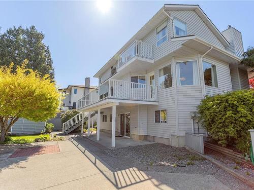6158 Icarus Dr, Nanaimo, BC - Outdoor With Balcony