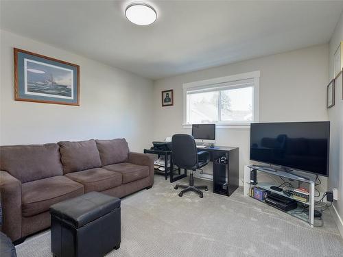 3416 Fuji Crt, Langford, BC - Indoor Photo Showing Living Room
