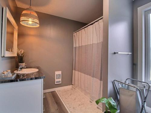 Salle de bains - 189 Rue Roy, Val-D'Or, QC - Indoor Photo Showing Bathroom