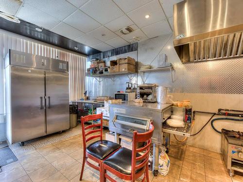 Kitchen - 490  - 496 90E Avenue, Montréal (Lasalle), QC - Indoor
