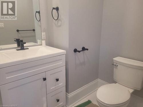 292 Worthington Street E, North Bay, ON - Indoor Photo Showing Bathroom