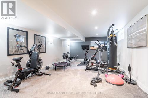32 Appaloosa Tr, Hamilton, ON - Indoor Photo Showing Gym Room