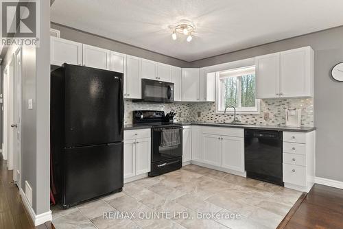 1032 A Crookston Rd, Centre Hastings, ON - Indoor Photo Showing Kitchen