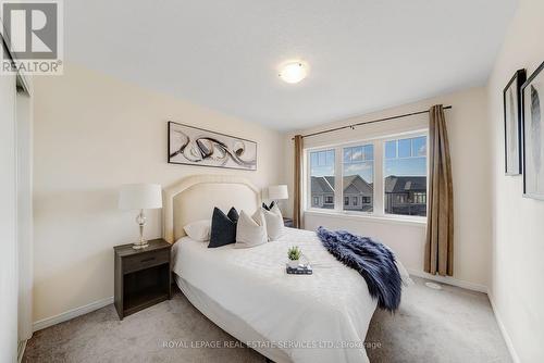 25 - 8317 Mulberry Drive, Niagara Falls, ON - Indoor Photo Showing Bedroom