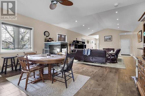 98 Kennedy Avenue, Middlesex Centre, ON - Indoor Photo Showing Dining Room