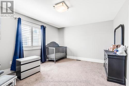 345.5 Highland Rd, Hamilton, ON - Indoor Photo Showing Bedroom