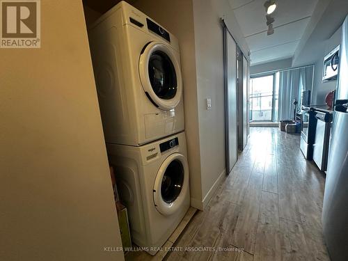 #504 -257 Hemlock St, Waterloo, ON - Indoor Photo Showing Laundry Room