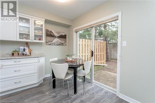 10 - 10 Rossmore Court, London, ON - Indoor Photo Showing Dining Room