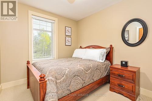 112 Drakes Path, Blue Mountains (Blue Mountain Resort Area), ON - Indoor Photo Showing Bedroom