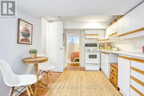 1400 Davenport Rd, Toronto, ON - Indoor Photo Showing Kitchen