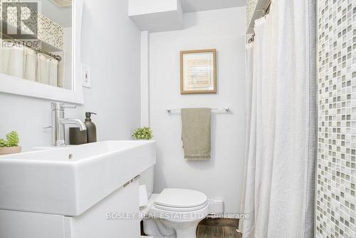 1400 Davenport Rd, Toronto, ON - Indoor Photo Showing Bathroom