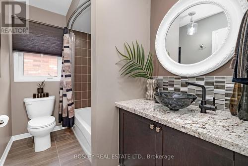 161 Heartview Rd, Brampton, ON - Indoor Photo Showing Bathroom