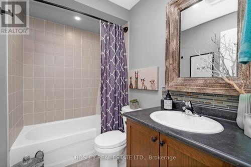 161 Heartview Rd, Brampton, ON - Indoor Photo Showing Bathroom