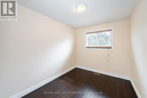 #37 -1510 Sixth Line, Oakville, ON - Indoor Photo Showing Living Room